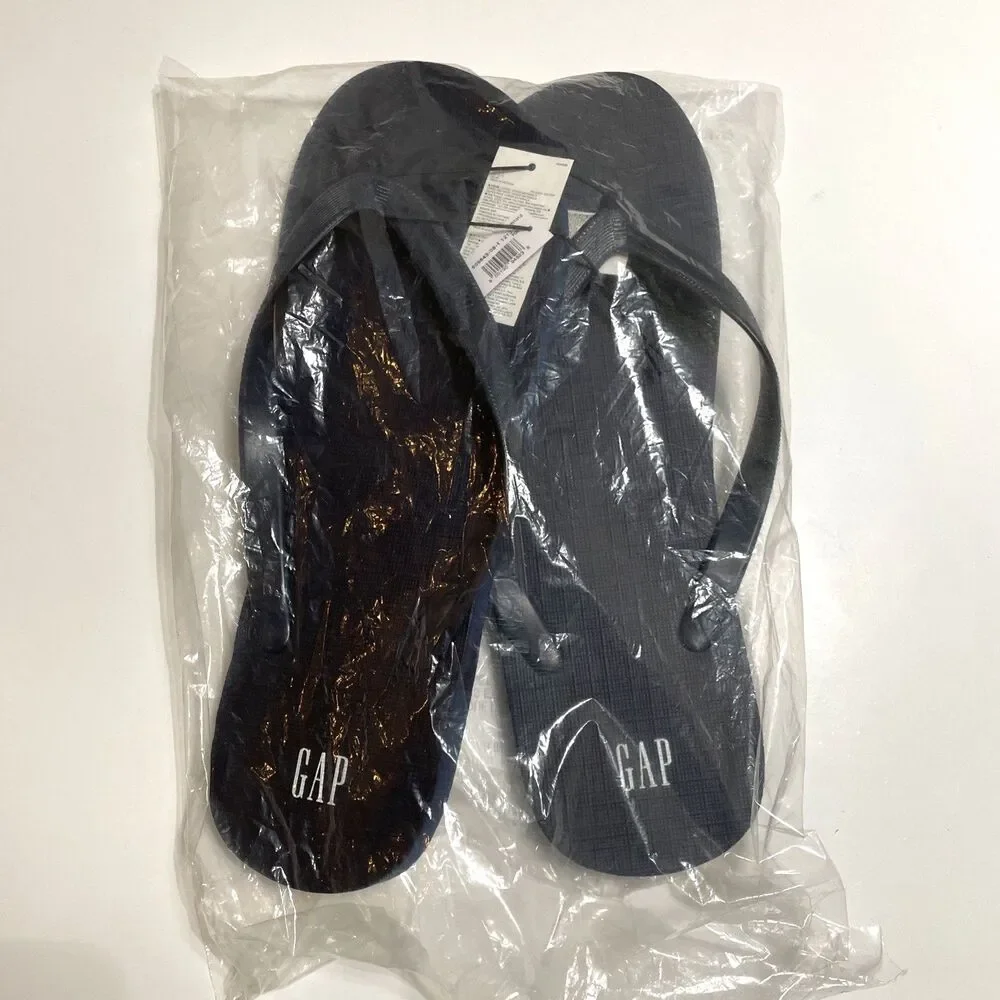New Gap Men's Flips Flops / Sandals Size 12 - 13 Navy Blue Logo NWT